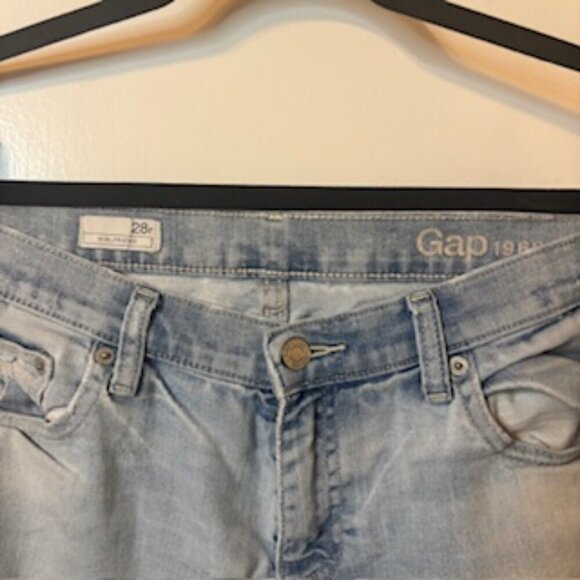 Gap "Girlfriend" Jeans - Size 28 - Picture 2 of 13